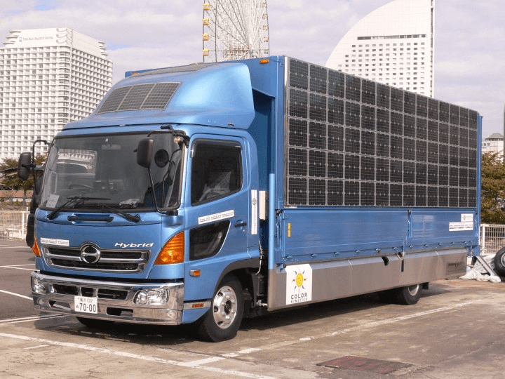 熊本地震の支援に派遣されるソーラーパワートラック